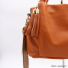 SAC À MAIN FLORA&CO SIMILI-CUIR SOUPLE GRAINÉ POMPON TASSEL LANIÈRE 0922530 cognac