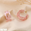 Boucles d'oreilles forme chaîne acier inox résine marbrée 0324002 rose