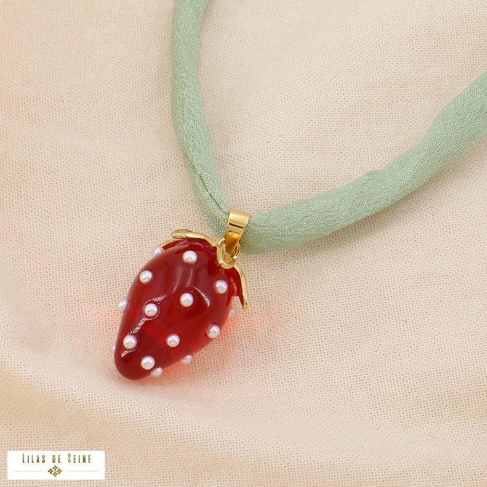 Collier acier inoxydable pendentif fraise résine cordon tissu mousseline 0125110 vert aqua
