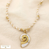 Collier acier inoxydable pendentif escargot de mer émail cordon tressé métallisé 0125109 naturel/beige