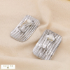 Boucles d'oreilles CLIPS acier rectangle rayures 0324163 argenté
