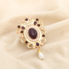 Broche AIMANTÉE baroque métal strass verre perle 0526515 violet