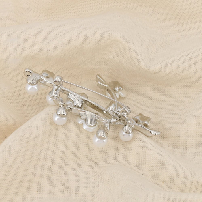 Broche épingle métal fleur perle acrylique strass 0526525 argenté