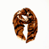 Foulard viscose motif tigre bords frangés 0726530 marron