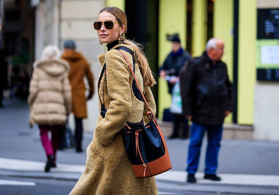 Porte-clés métal laqué noir ou bijou de sac pour femme